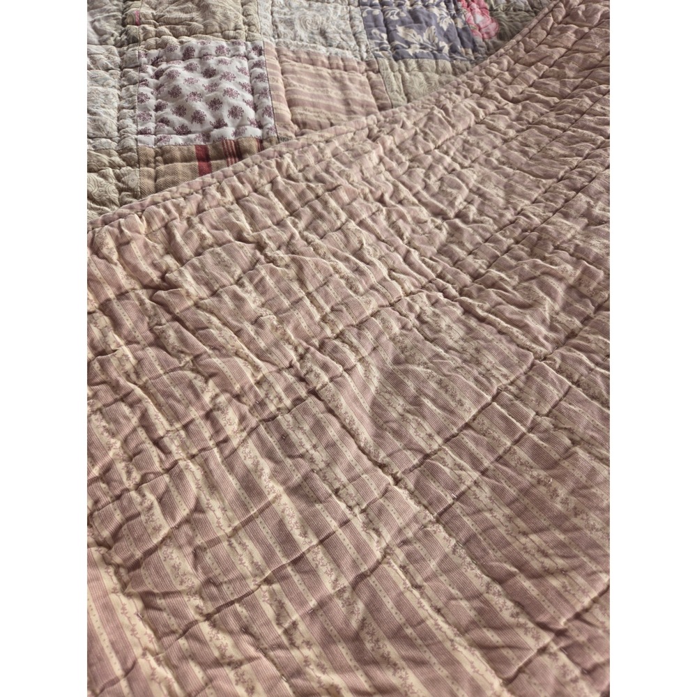 Potterybarn Queen patchwork quilt. - Picture 7 of 11